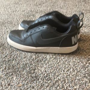 Does shoes have only been worn twice and they’re in great condition